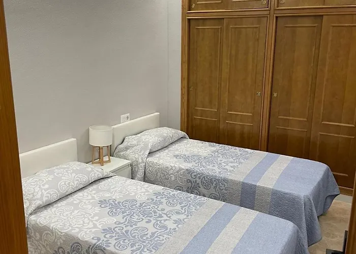 Parque De Naciones Europa Ii 公寓